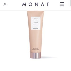 Monat Be Gentle creamy cleanser